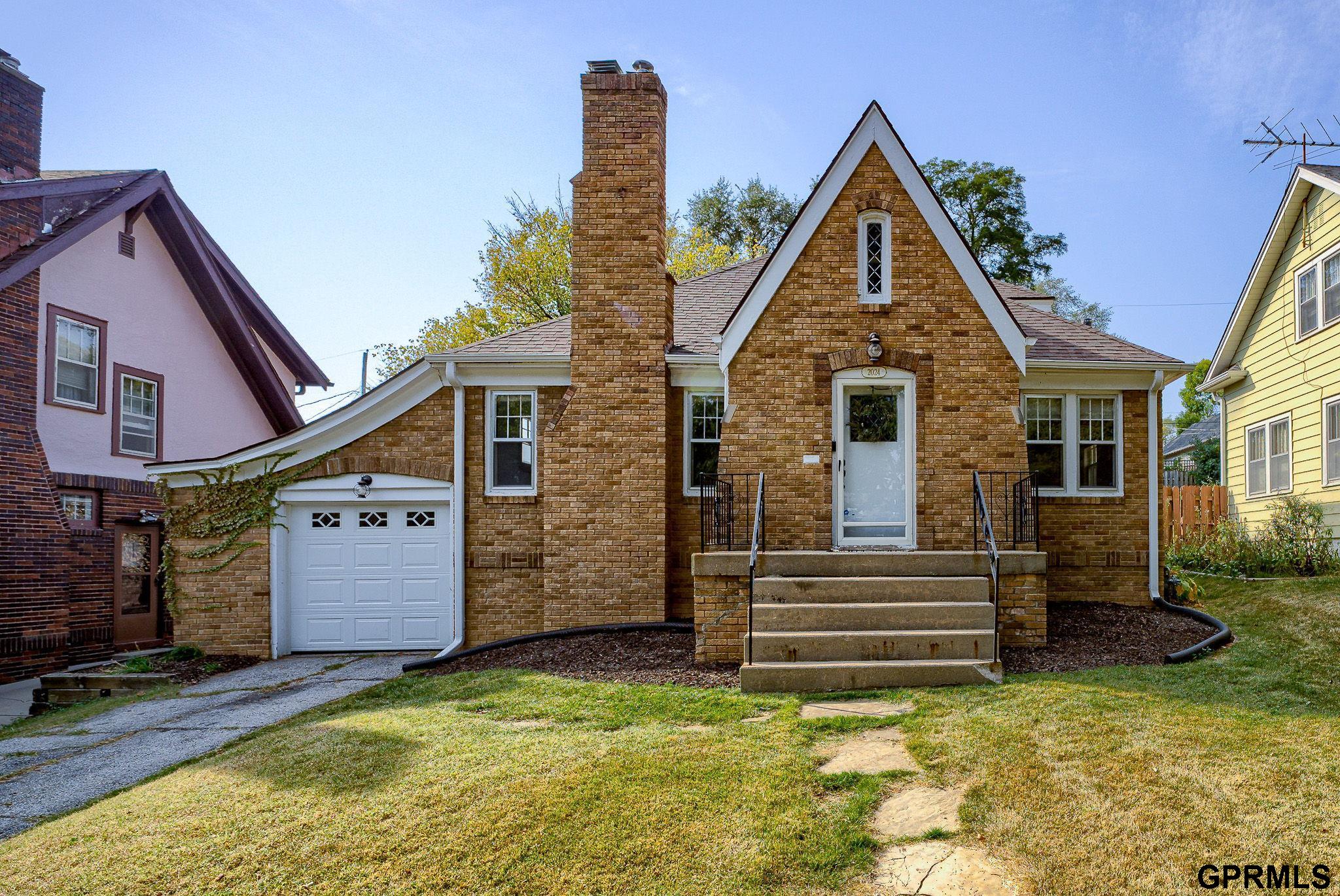 50th St, Omaha, NE 68104