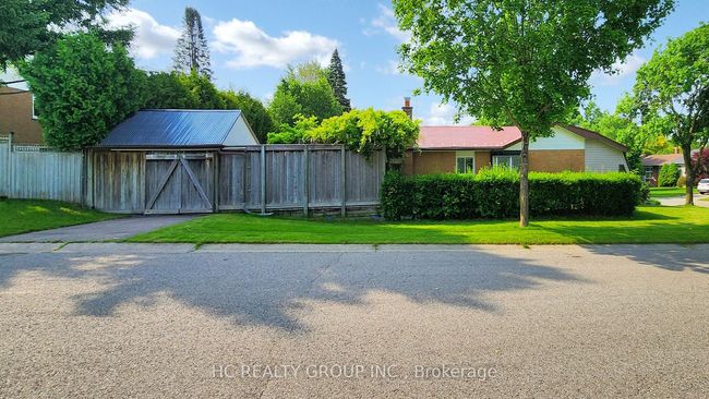 21 Sir Constantine Dr, House other with 4 bedrooms, 3 bathrooms and 4 parking in Markham ON | Image 48
