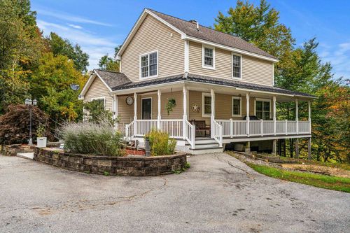 410 River Road, Weare, NH, 03281 | Card Image
