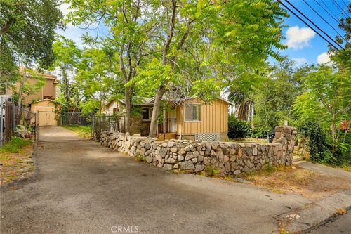 7264 Hillrose St, Tujunga, CA, 91042-1326 | Card Image