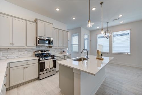 21010 Garden Palm Dr, Cypress, TX, 77433-7420 | Card Image