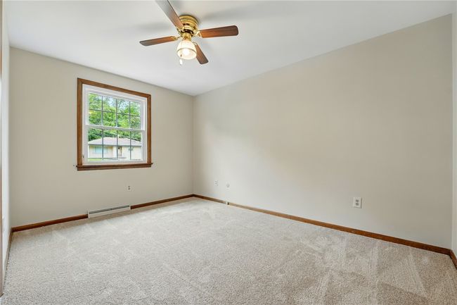 6429 Union Ave, House other with 3 bedrooms, 2 bathrooms and 2 parking in Union Twp - WSH PA | Image 25