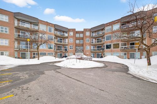 305-4480 Rue Le Monelier, Québec, QC, G1H2P1 | Card Image