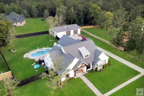 264 Southern Lake Rd, Texarkana, TX, 75501 | Card Image