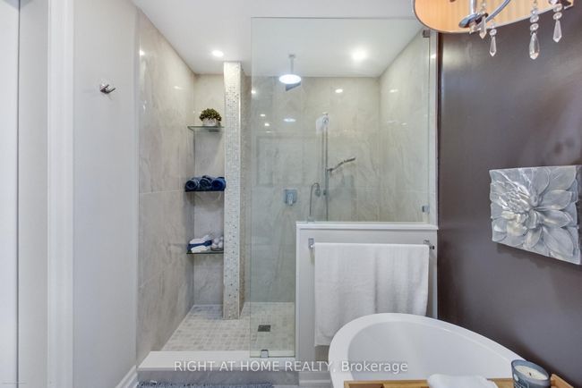 25 Ransom St, House other with 4 bedrooms, 5 bathrooms and 4 parking in Aurora ON | Image 31