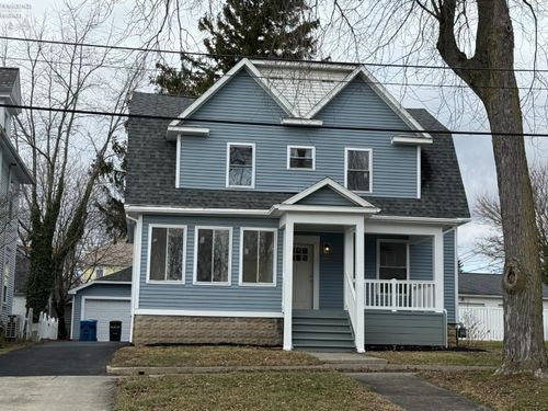 318 S Park Ave, Fremont, OH, 43420-2917 | Card Image