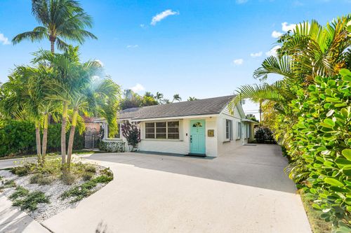 368 Plymouth Rd, West Palm Beach, FL, 33405-3220 | Card Image