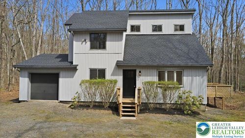 186 Timberlane Dr, Albrightsville, PA, 18210-3542 | Card Image