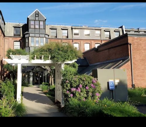 320-21 Linden St, Quincy, MA, 02170 | Card Image