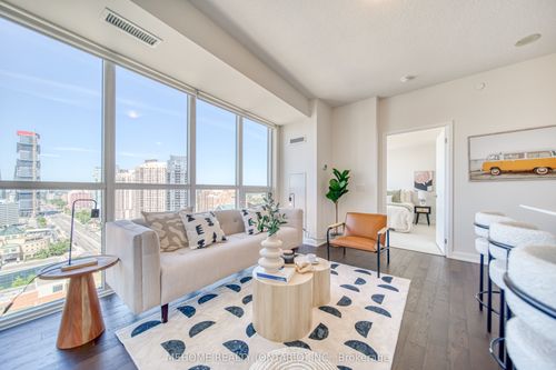 2105-4011 Brickstone Mews, Mississauga, ON, L5B0J7 | Card Image