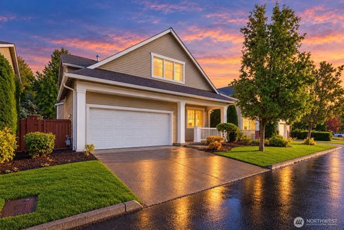 2529 88th Dr Ne, Lake Stevens, WA, 98258-6404 | Card Image