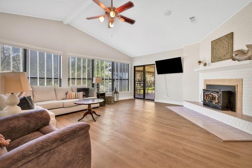 148 S Oak Bluff St, Trinity, TX, 75862-8489 | Card Image