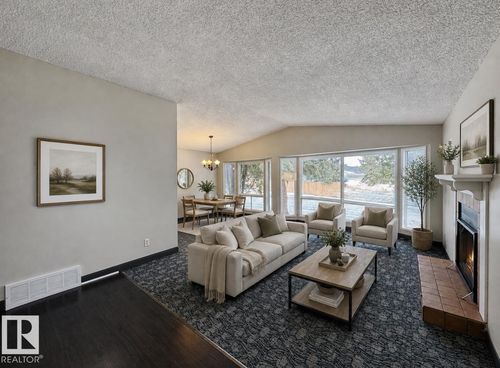 8516 190 St Nw, Edmonton, AB, T5T4Z9 | Card Image