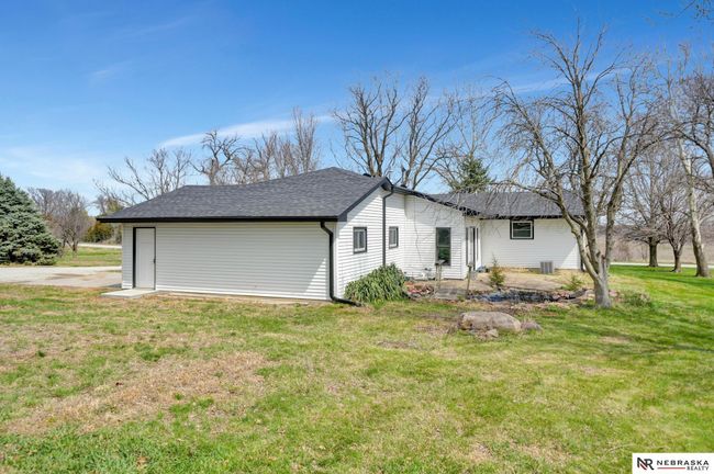 614 S 2 Nd Rd, House other with 3 bedrooms, 2 bathrooms and 2 parking in Bennet NE | Image 57