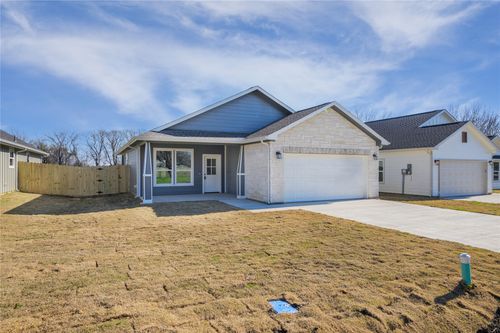101 S Fir St, Celeste, TX, 75423-6001 | Card Image