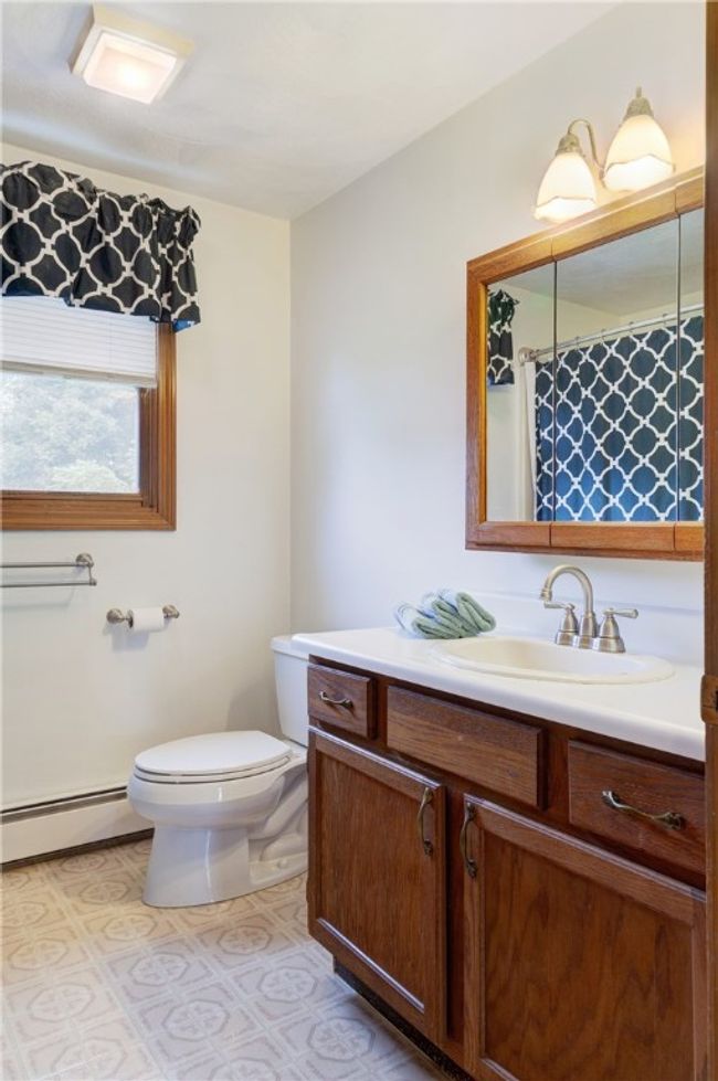 63 Botelho Dr, House other with 3 bedrooms, 2 bathrooms and 6 parking in Portsmouth RI | Image 36