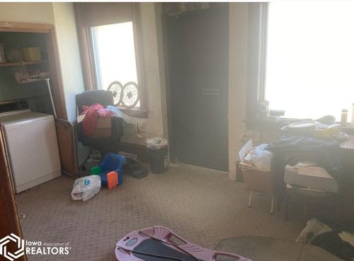 1407 Silver Lake Ave, Ayrshire, IA, 50515-8582 | Card Image