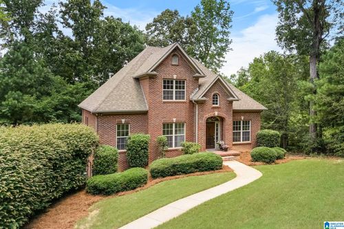 1046 Laurel Lakes Dr, HELENA, AL, 35022-4146 | Card Image