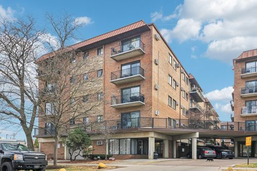 101c-2333 N Neva Ave, Chicago, IL, 60707-2843 | Card Image
