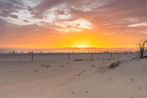 apt-601-400 64th Ave, ST PETE BEACH, FL, 33706-2164 | Card Image