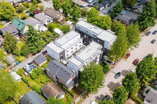 205-2075 E 1st Ave, Vancouver, BC, V5N1B6 | Card Image