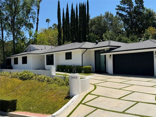 3958 Sapphire Dr, Encino, CA, 91436-3635 | Card Image