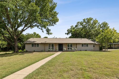 826 Meadowview Ln, Wylie, TX, 75098-6223 | Card Image