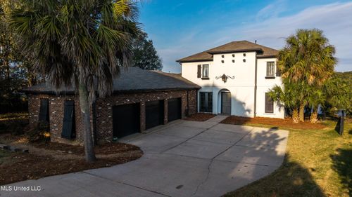 172 Northshore Way, Madison, MS, 39110-7177 | Card Image