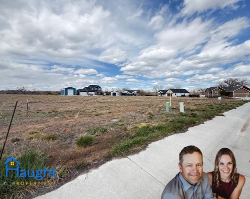 1214 Big Horn Dr, Douglas, WY, 82633-2050 | Card Image
