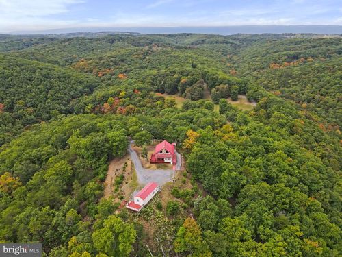 745 Purple Finch Rd, BURLINGTON, WV, 26710-1203 | Card Image