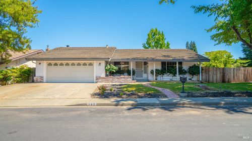100 Cheyenne Dr, Vacaville, CA, 95688-2410 | Card Image