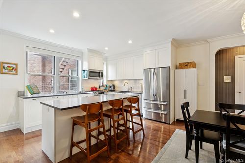 c51-73 35th Ave, Jackson Heights, NY, 11372 | Card Image