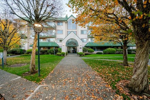 307-2958 Trethewey St, Abbotsford, BC, V2T6P6 | Card Image