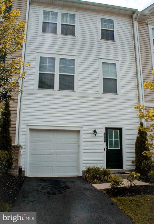 106 Huff Dr, STAFFORD, VA, 22554-3360 | Card Image