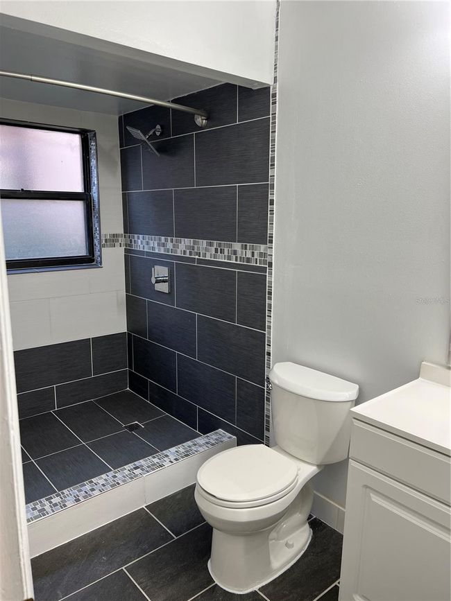 APT-1 - 2900 S Semoran Blvd, Condo with 2 bedrooms, 2 bathrooms and null parking in ORLANDO FL | Image 37