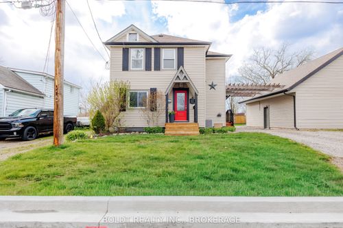 19 Patricia Ave, Welland, ON, L3C1E7 | Card Image
