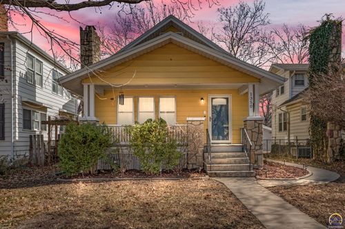 1350 Sw Wayne Ave, Topeka, KS, 66604-2606 | Card Image