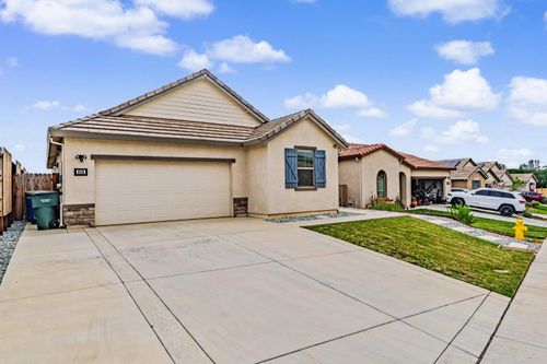 650 Morning Glory Cir, Ione, CA, 95640-8405 | Card Image