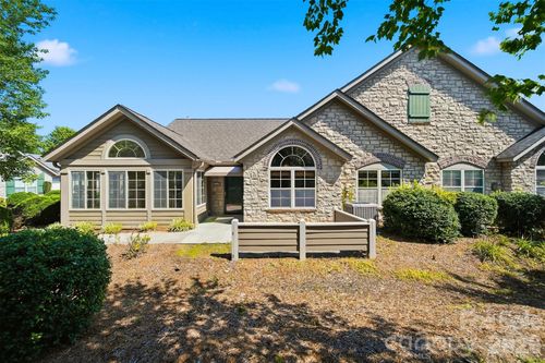 b-808 Wynnshire Dr, Hickory, NC, 28601-7346 | Card Image