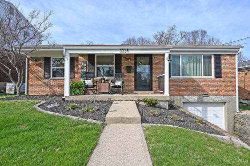 3228 Deborah Ln, Cincinnati, OH, 45239-6202 | Card Image