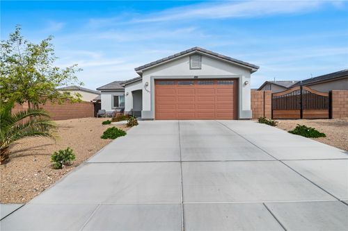 2407 Shadow Canyon Dr, Bullhead City, AZ, 86442-8850 | Card Image