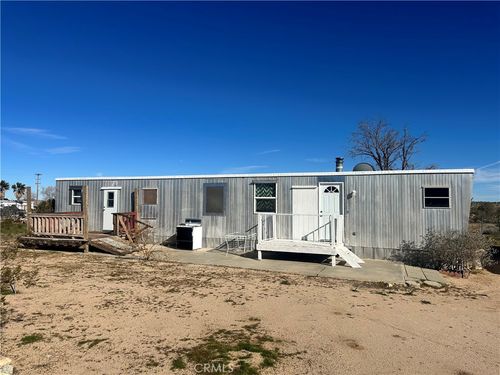1477 Artesia Ave, Yucca Valley, CA, 92284-4873 | Card Image
