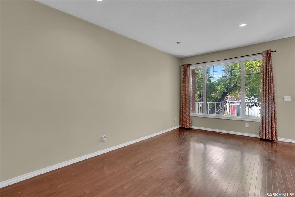 Residential in Regina 4