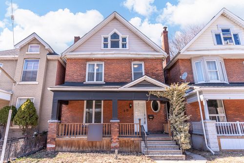 20 Sherman Ave S, Hamilton, ON, L8M2P4 | Card Image