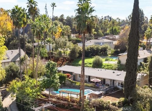 1400 Elizabeth St, Redlands, CA, 92373 | Card Image