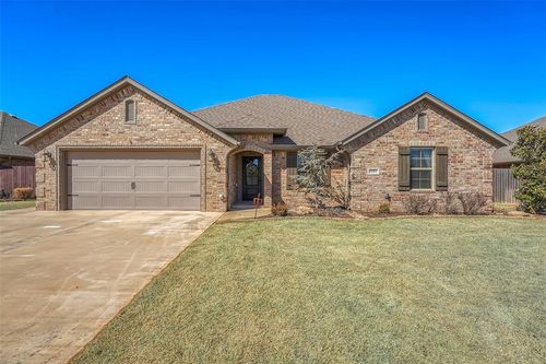 1101 Northridge Blvd, Altus, OK, 73521-2367 | Card Image