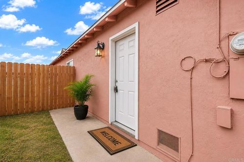 750 Hawaii Ave, San Diego, CA, 92154-1511 | Card Image