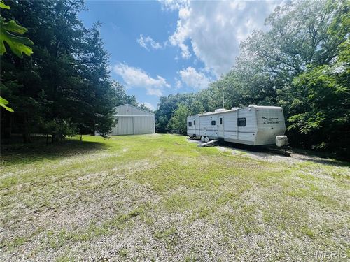 22733 Lickcreek Est, Perry, MO, 63462 | Card Image