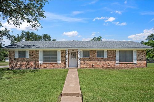 1200 Delma Dr, Bryan, TX, 77802-3907 | Card Image