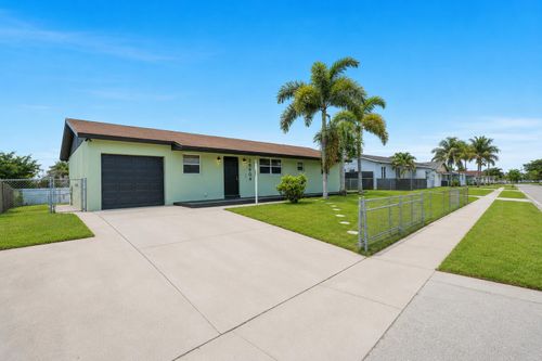 26604 Sw 124th Ct, Homestead, FL, 33032-7917 | Card Image